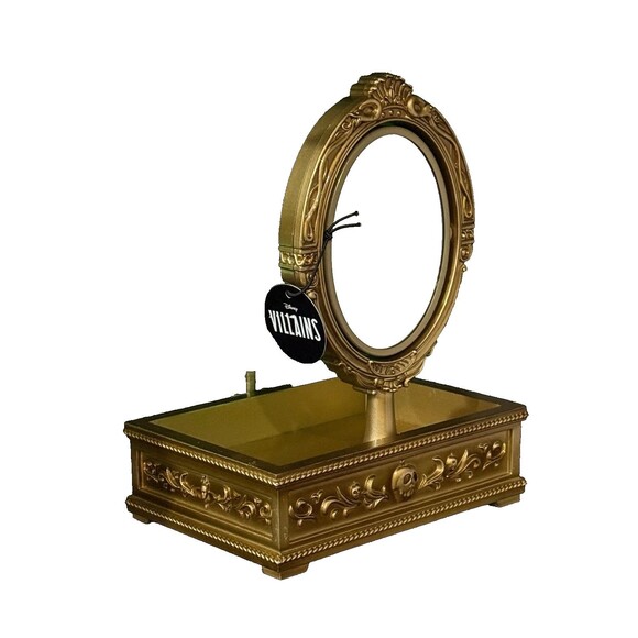 Bath & Body Works Disney Villains Evil Queen Light Up Body Care Tray Snow White - Picture 2 of 6